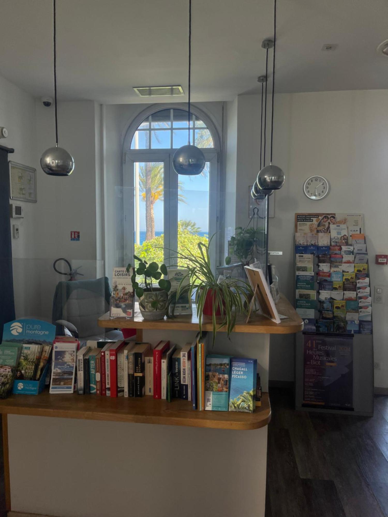 Hotel Flots D'Azur Promenade Des Anglais Nice Luaran gambar